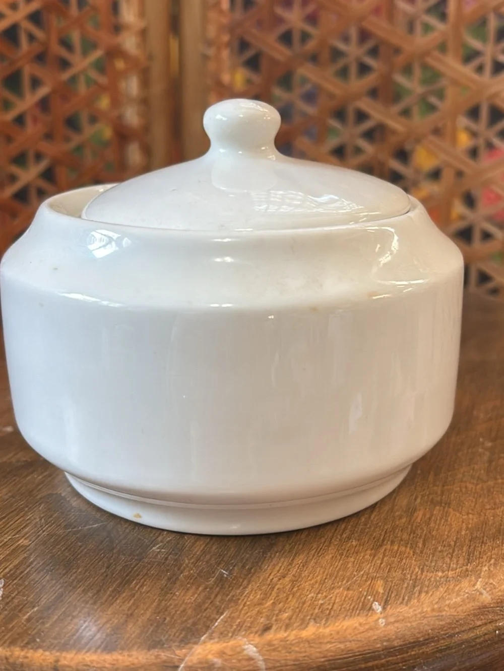 Classic White Ceramic Sugar Bowl with Lid